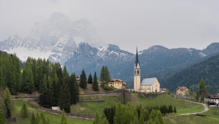Römorklu Jeneratör: Taşınabilir Gücün Avantajları